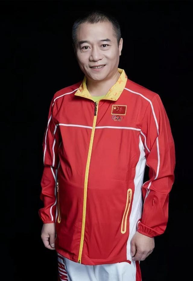 爱游戏官网-关于从零到冠军：新星如何书写逆袭传奇的信息