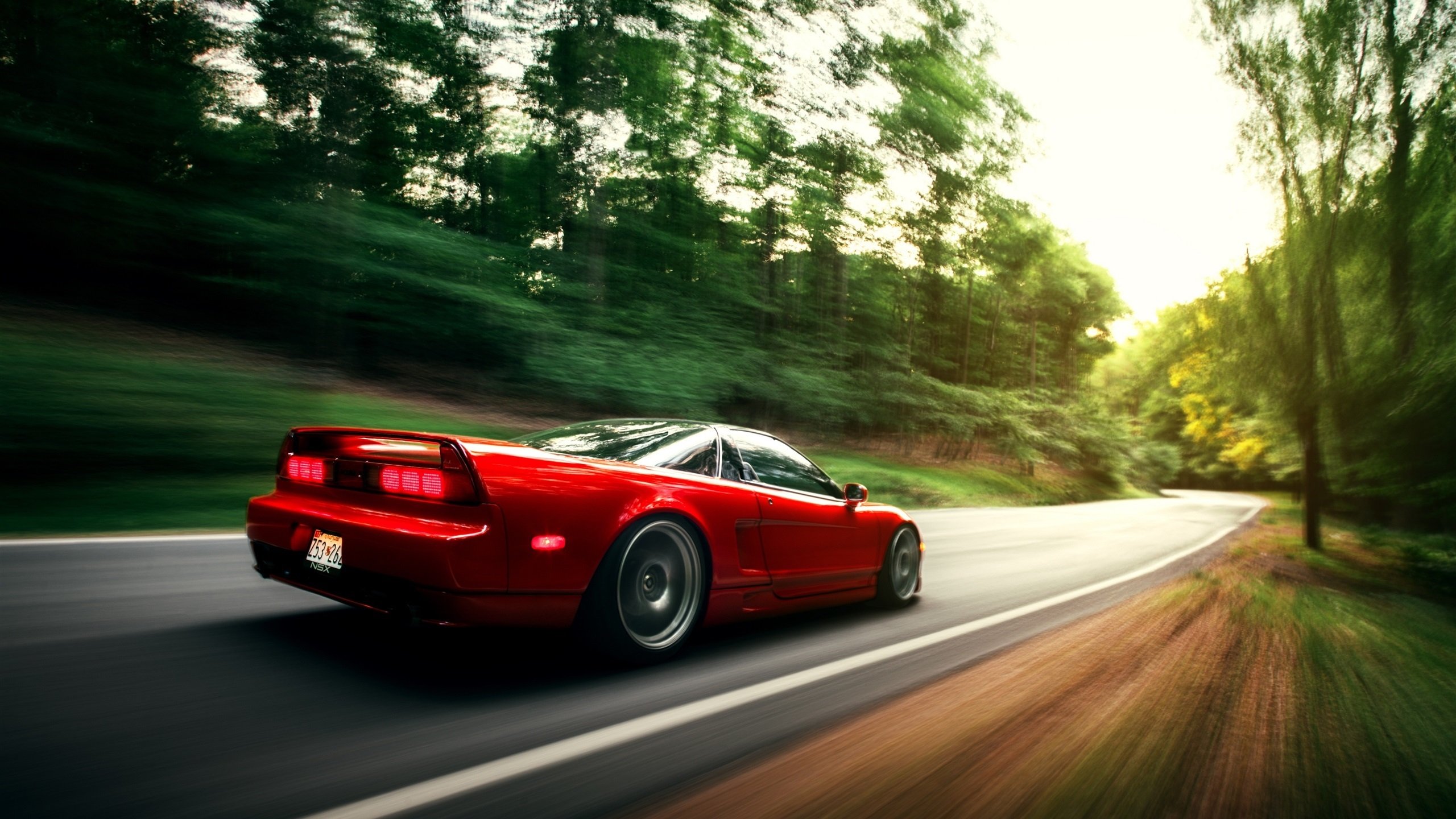 英超战火再燃,精彩进球与神级扑救引万人欢呼,英超 激烈